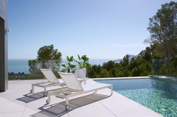 4 bed villa in Altea