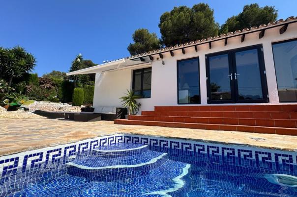 4 bed villa in Moraira