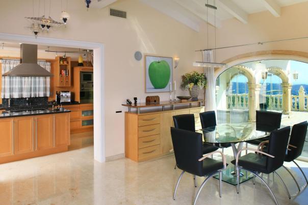 4 bed villa in Moraira