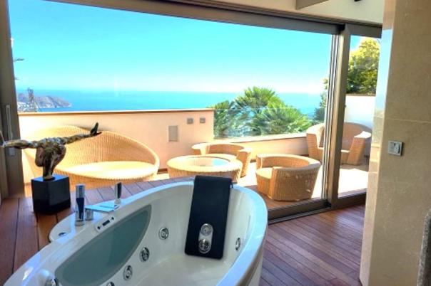 4 bed villa in Moraira