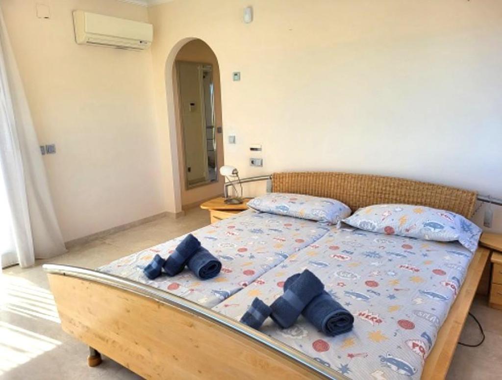 4 bed villa in Moraira