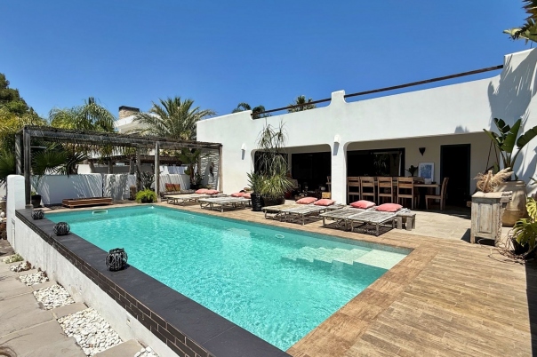 7 bed villa in Benissa