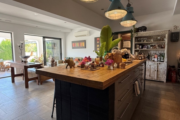 7 bed villa in Benissa