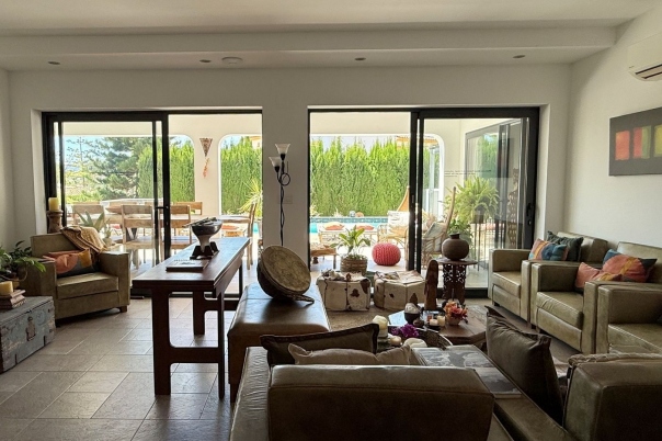 7 bed villa in Benissa