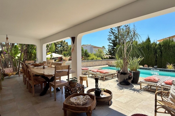 7 bed villa in Benissa