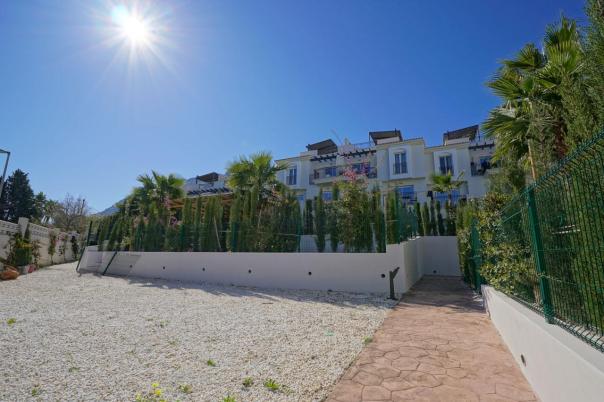 2 bed apartment in Denia