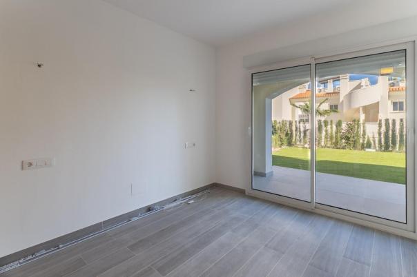 2 bed apartment in Denia