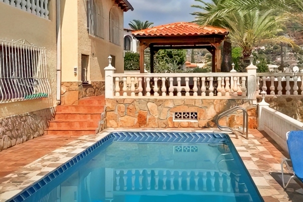 4 bed villa in Calpe