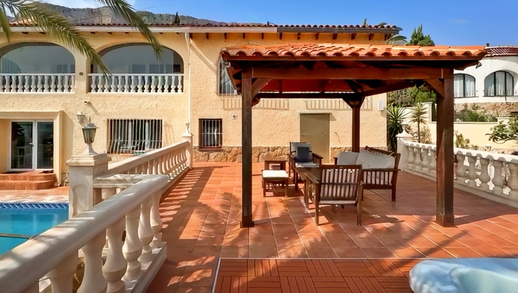 4 bed villa in Calpe
