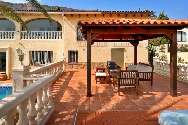 4 bed villa in Calpe