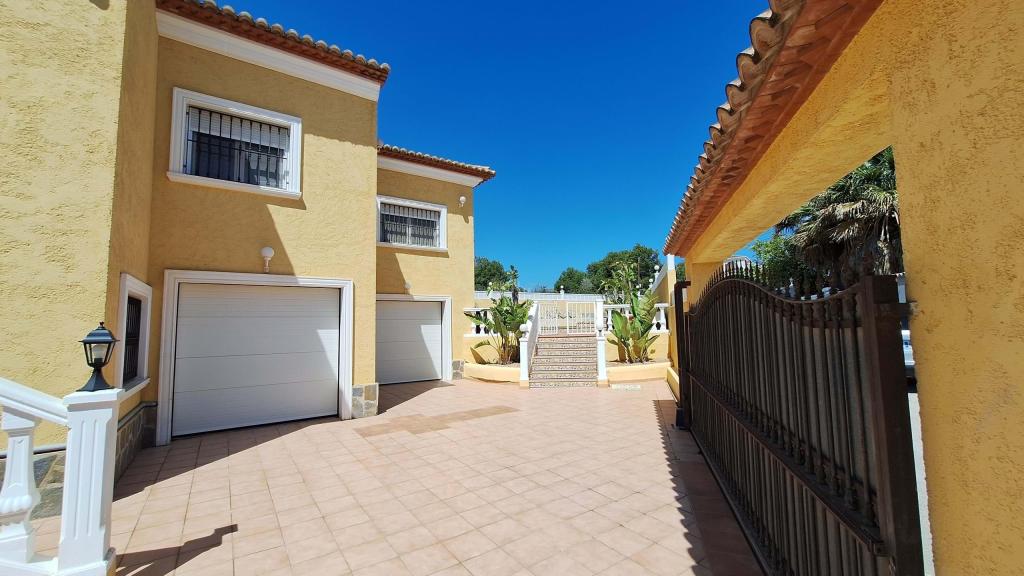 5 bed villa in Calpe/Calp
