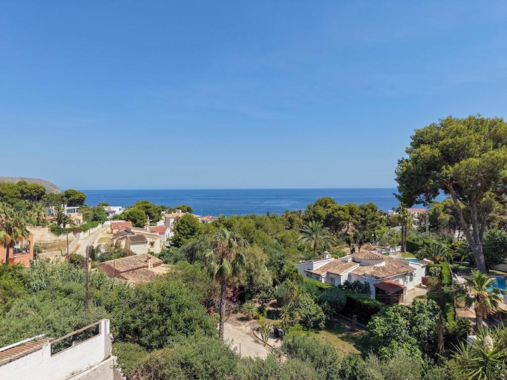 4 bed villas in Moraira