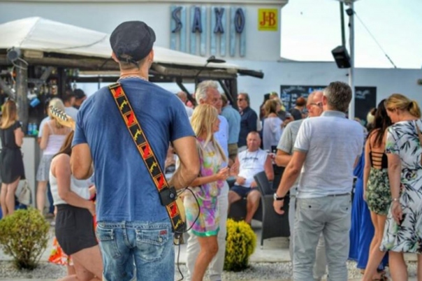 Live Music, Entertainment & Sports Bar Guide in Moraira