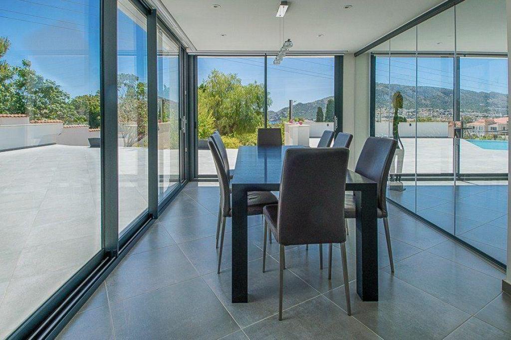 5 bed villa in Altea
