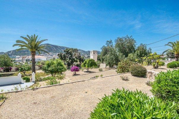 5 bed villa in Altea