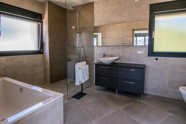 5 bed villa in Altea