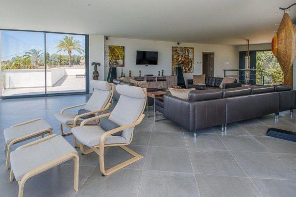 5 bed villa in Altea