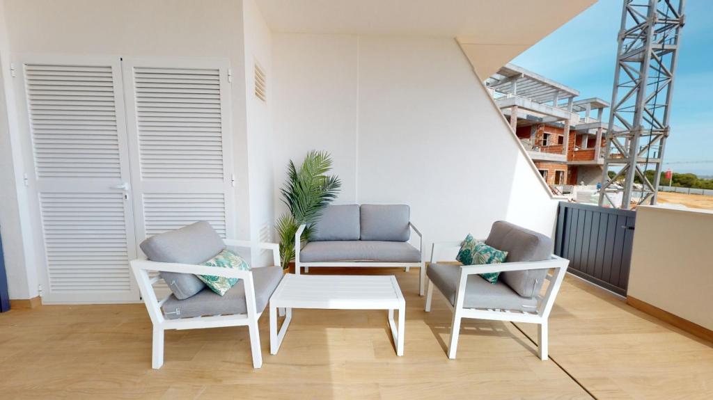 2 bed villa in Torrevieja