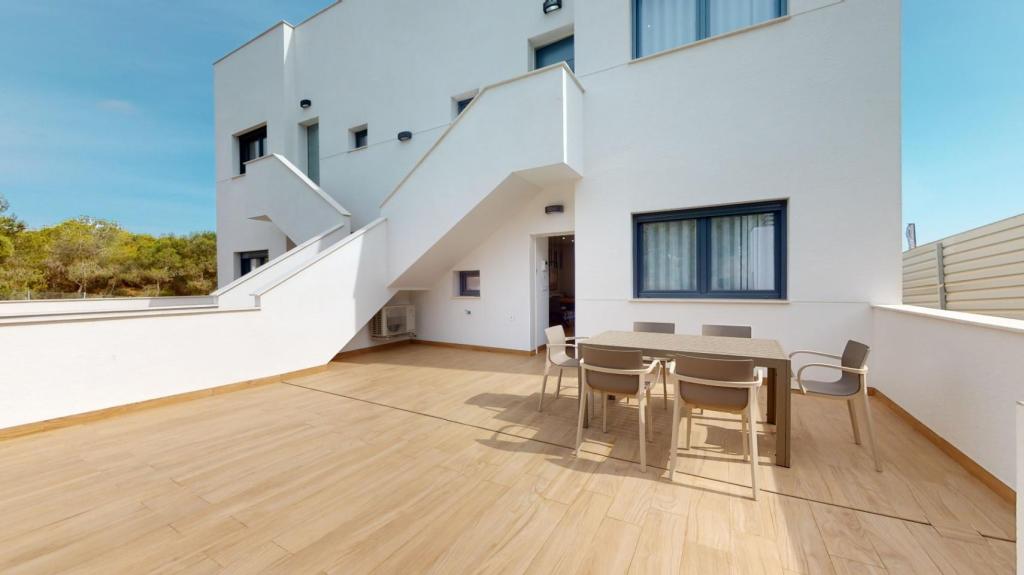 2 bed villa in Torrevieja
