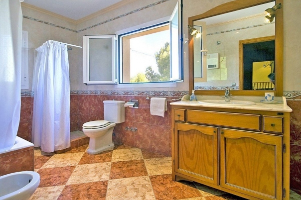 8 bed casa / chalet in Calpe / Calp