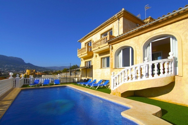 8 bed casa / chalet in Calpe / Calp