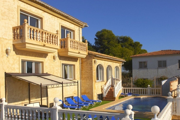 8 bed casa / chalet in Calpe / Calp