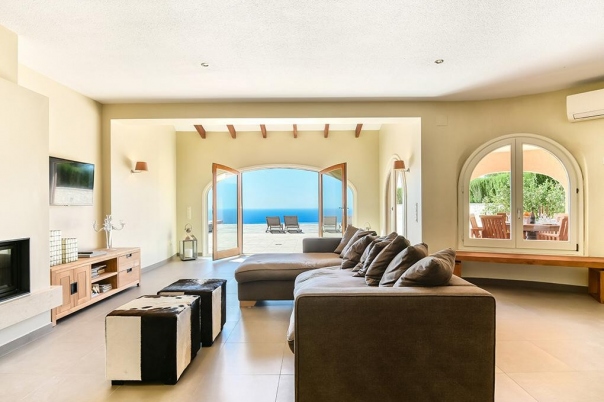 5 bed villa in Poble Nou de Benitatxell