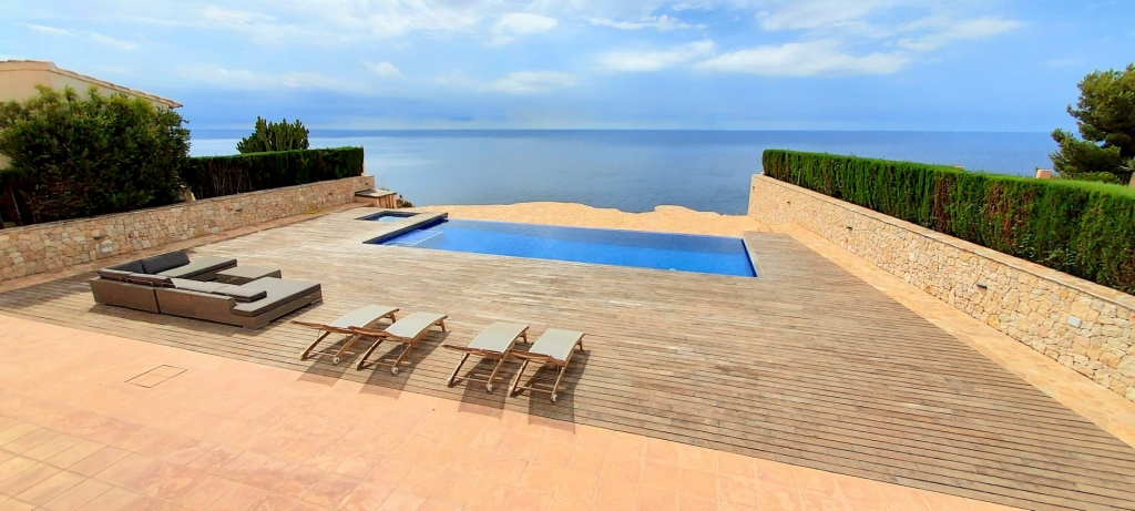 5 bed villa in Poble Nou de Benitatxell