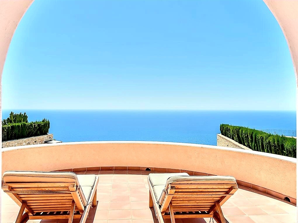 5 bed villa in Poble Nou de Benitatxell