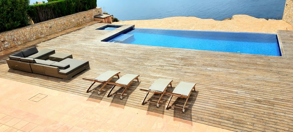 5 bed villa in Poble Nou de Benitatxell