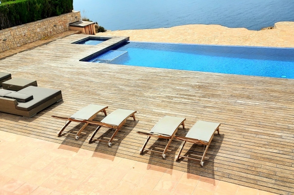 5 bed villa in Poble Nou de Benitatxell