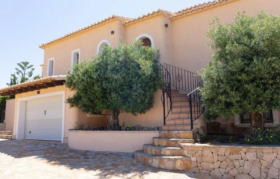 5 bed villa in Poble Nou de Benitatxell