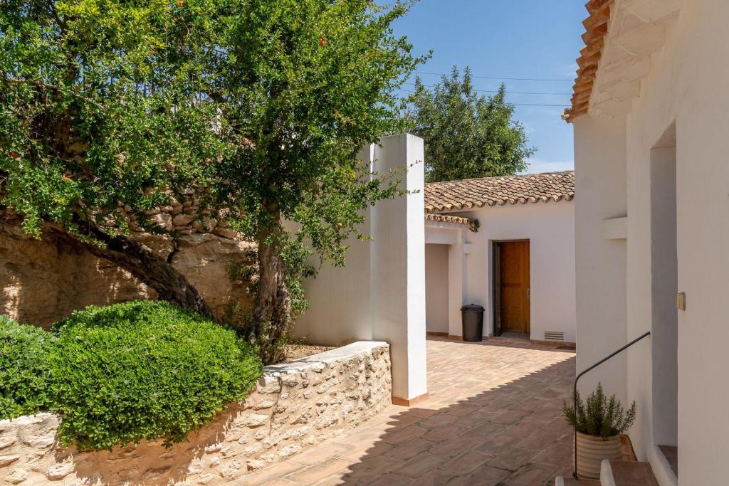6 bed villas in Benissa