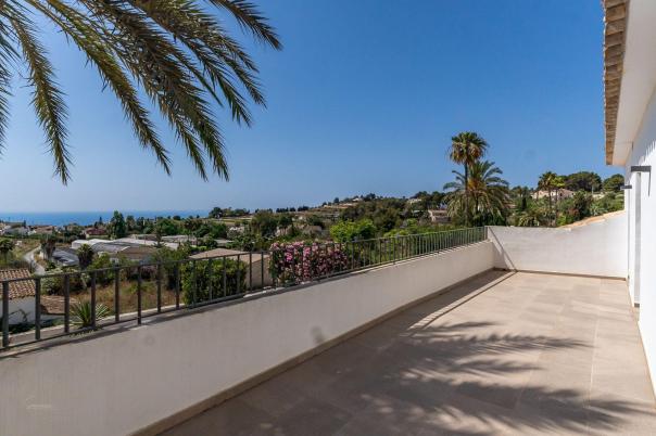 6 bed villas in Benissa