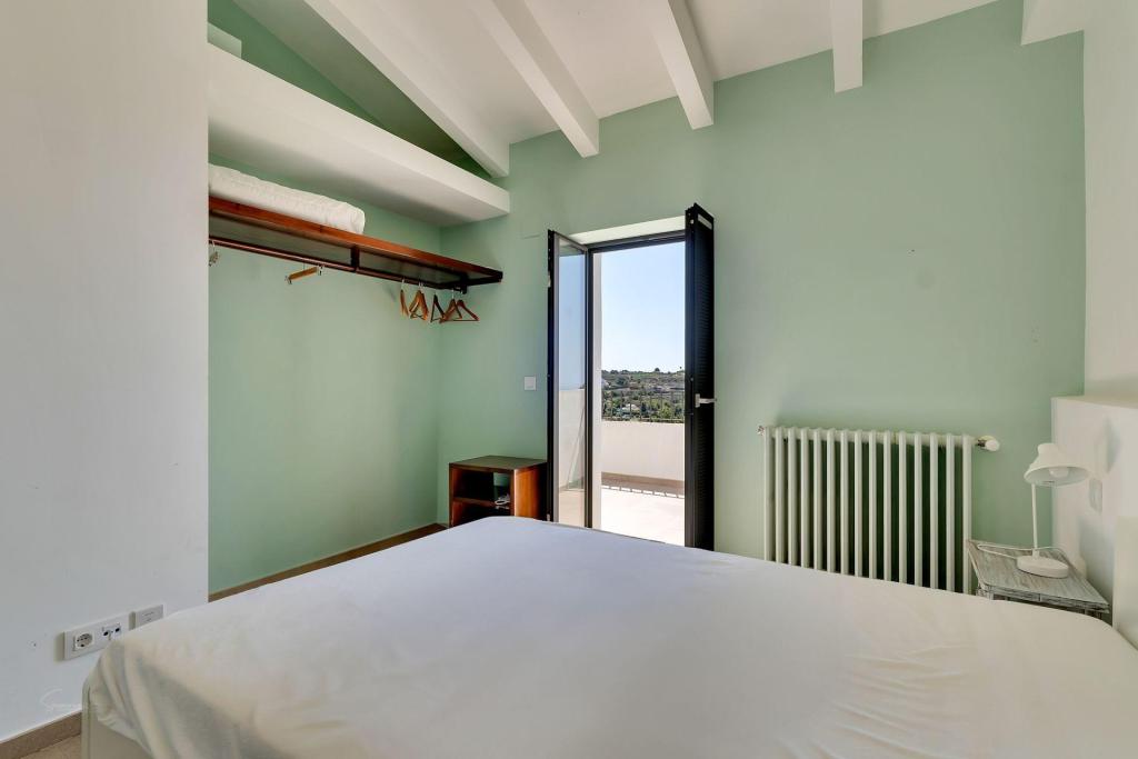 6 bed villas in Benissa