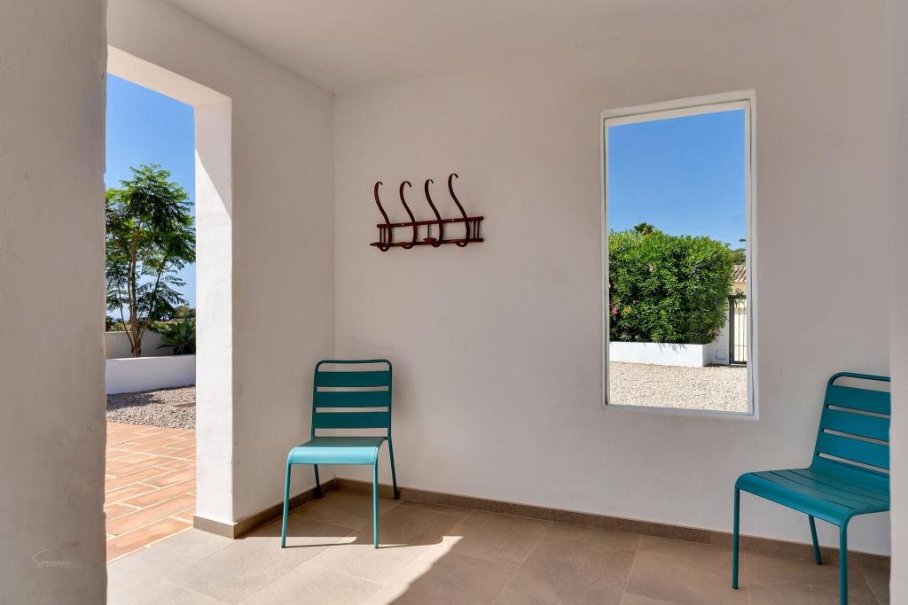 6 bed villas in Benissa