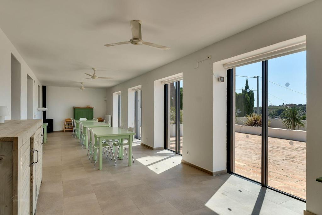 6 bed villas in Benissa