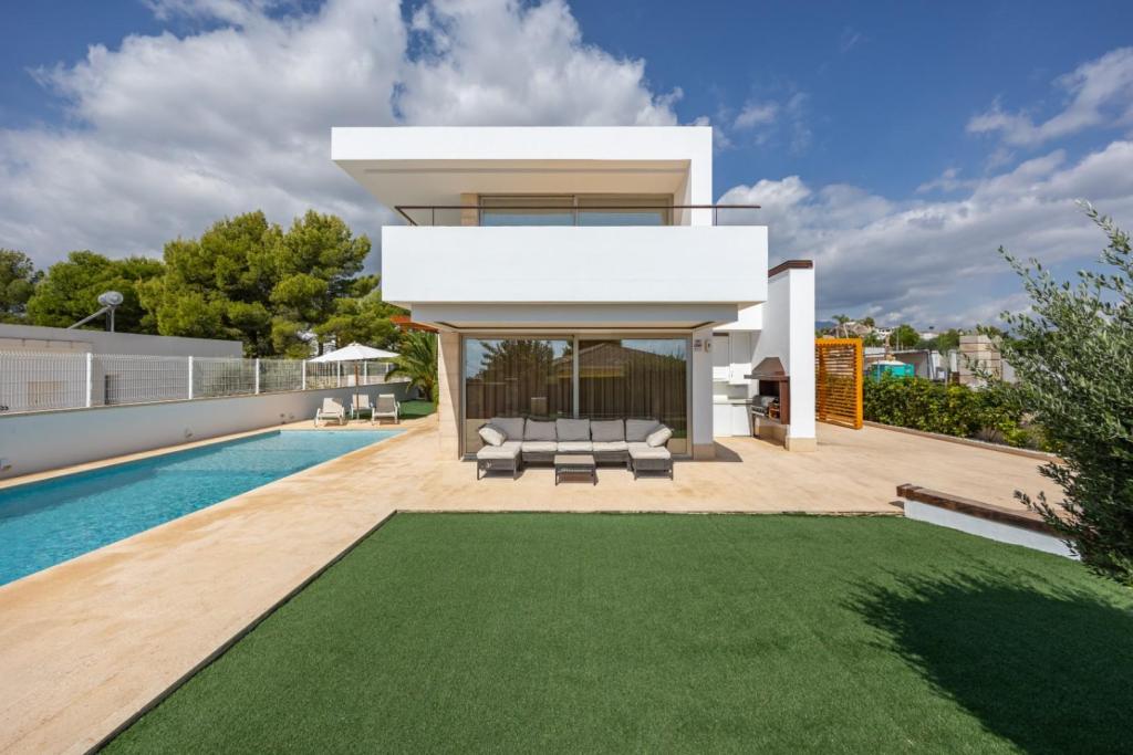 4 bed villa in La Nucía