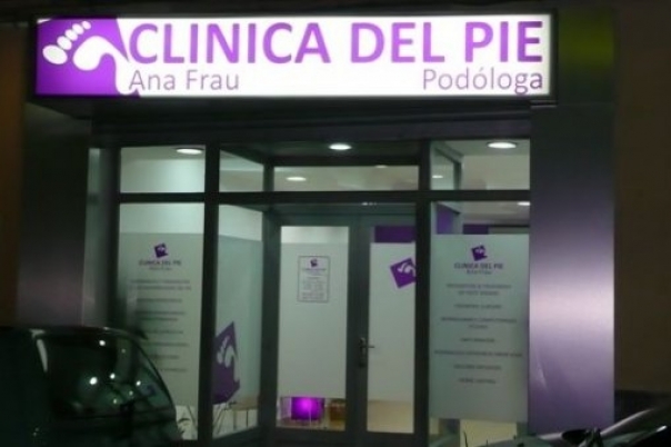 CLINICA DEL PIE - Podiatrist / Podologa