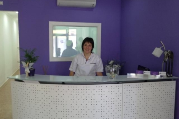 CLINICA DEL PIE - Podiatrist / Podologa