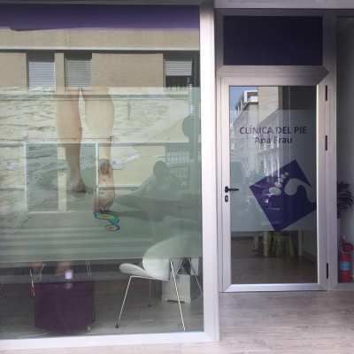 CLINICA DEL PIE - Podiatrist / Podologa