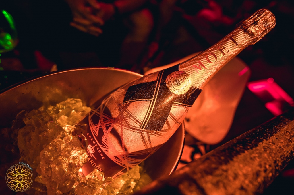 Live Music, Entertainment, Sports Bar & Nightclub Guide in Javea