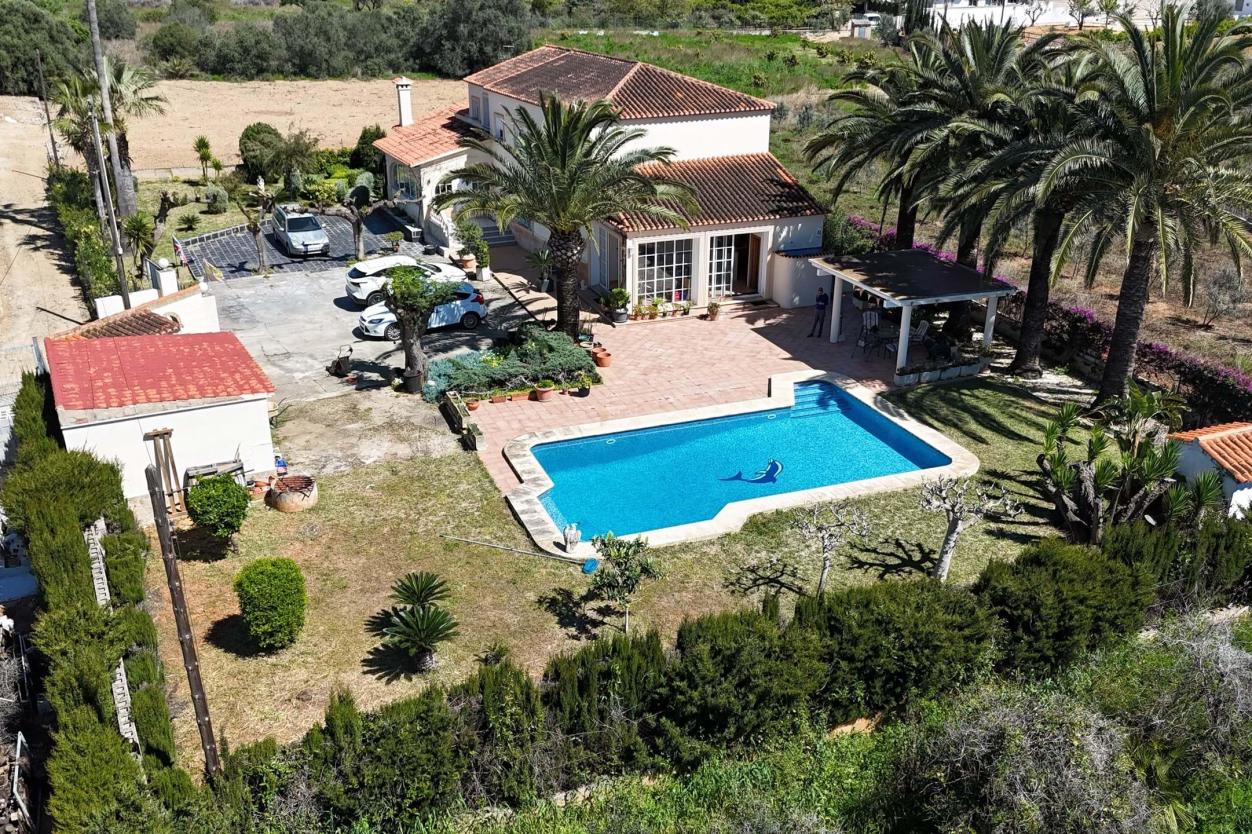 6 bed villa in Ondara