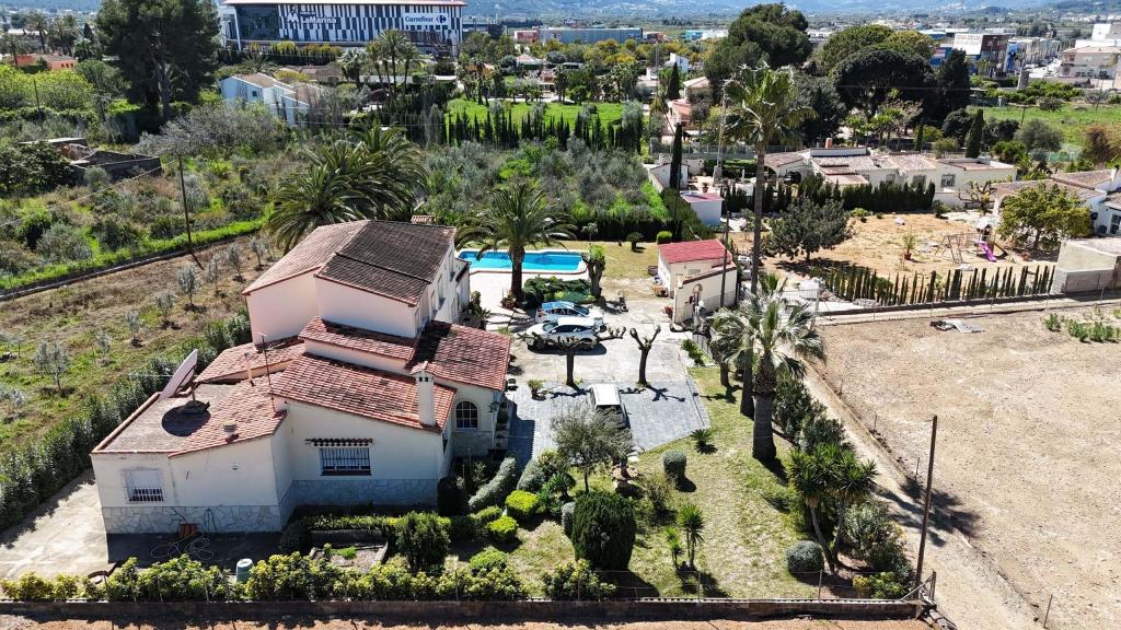 6 bed villa in Ondara