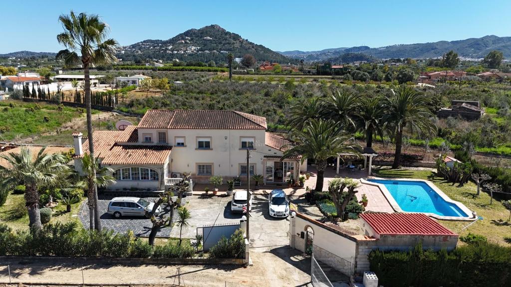 6 bed villa in Ondara
