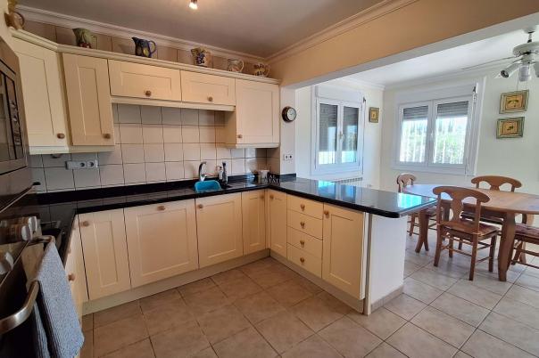 6 bed villa in Ondara