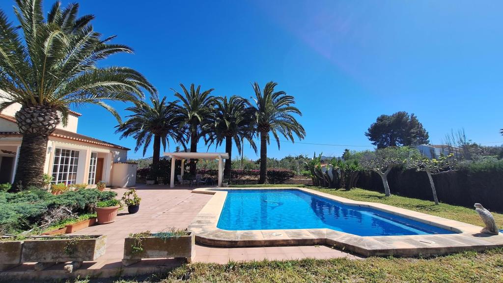 6 bed villa in Ondara