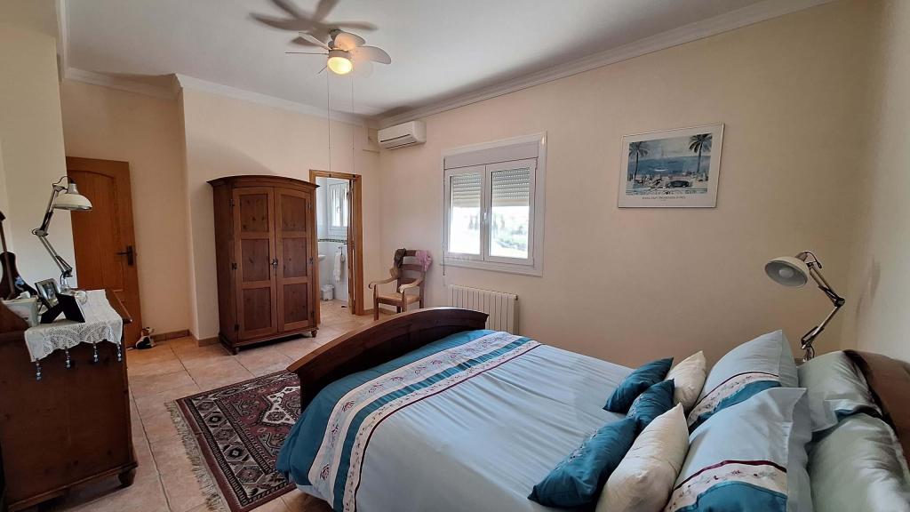 6 bed villa in Ondara