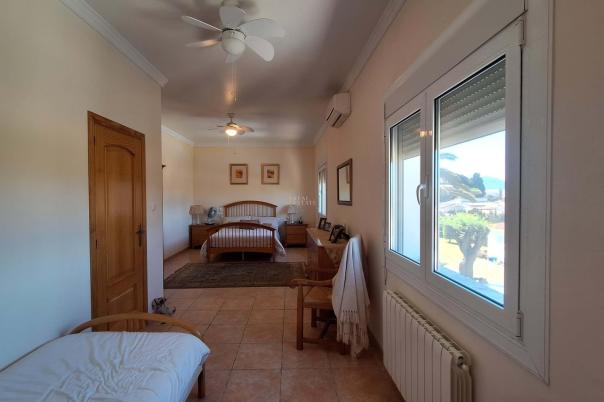 6 bed villa in Ondara