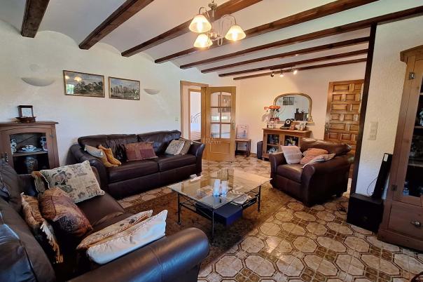 6 bed villa in Ondara